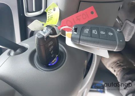 2025 Hyundai Elantra Se z USA, uszkodzony, nr VIN KMHLL4DG9SU857587